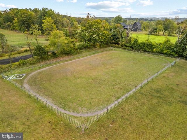 127 FAIRHILL SCHOOL RD, Hatfield, PA 19440