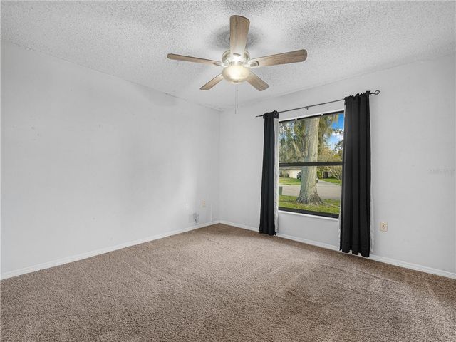 2610 SPRUCEWOOD LANE, Plant City, FL 33563