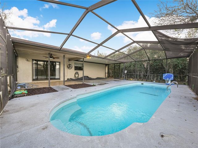 2610 SPRUCEWOOD LANE, Plant City, FL 33563