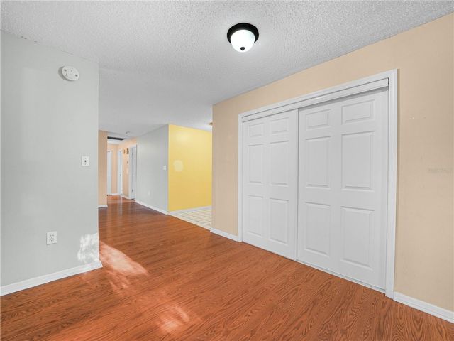 2610 SPRUCEWOOD LANE, Plant City, FL 33563