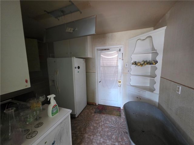 2105 Shirley Dr, Corpus Christi, TX 78416