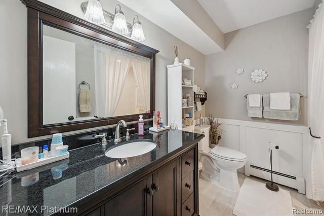 12132 Lexington Drive 2, South Lyon, MI 48178