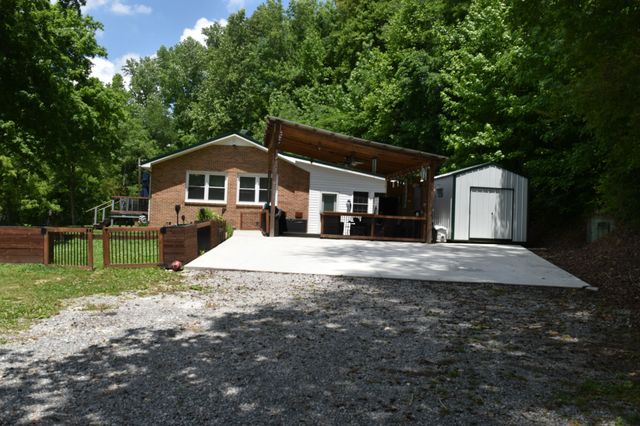 1331 Turkey Creek Loop, Tullahoma, TN 37388