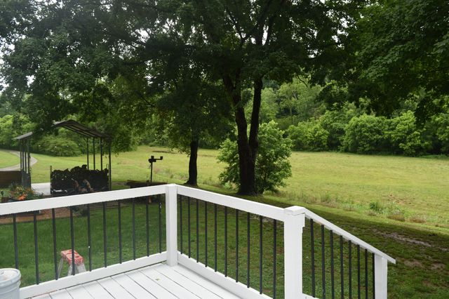 1331 Turkey Creek Loop, Tullahoma, TN 37388