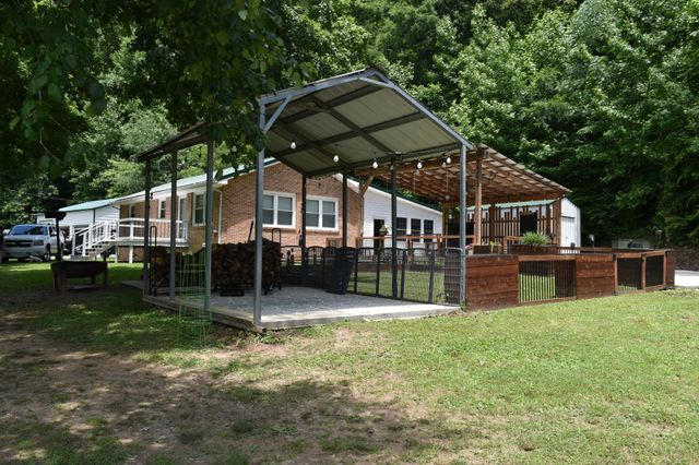 1331 Turkey Creek Loop, Tullahoma, TN 37388