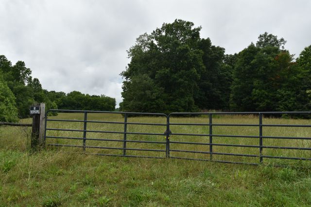 1331 Turkey Creek Loop, Tullahoma, TN 37388