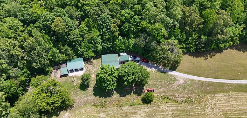 1331 Turkey Creek Loop, Tullahoma, TN 37388