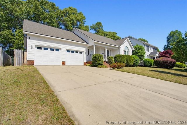 2926 Coachway Drive, Fayetteville, NC 28306