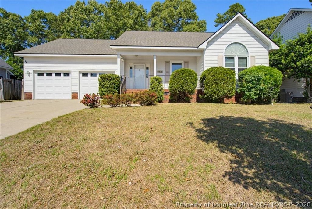2926 Coachway Drive, Fayetteville, NC 28306