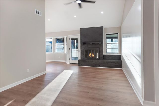 11822 S Perry Avenue, Houston, TX 77071