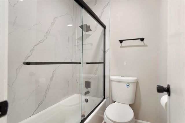 11822 S Perry Avenue, Houston, TX 77071