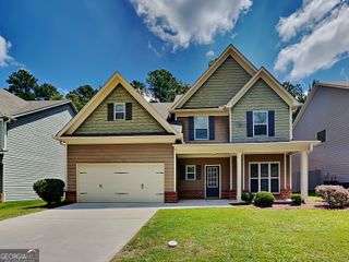 513 Cherry Creek Drive, Loganville, GA 30052
