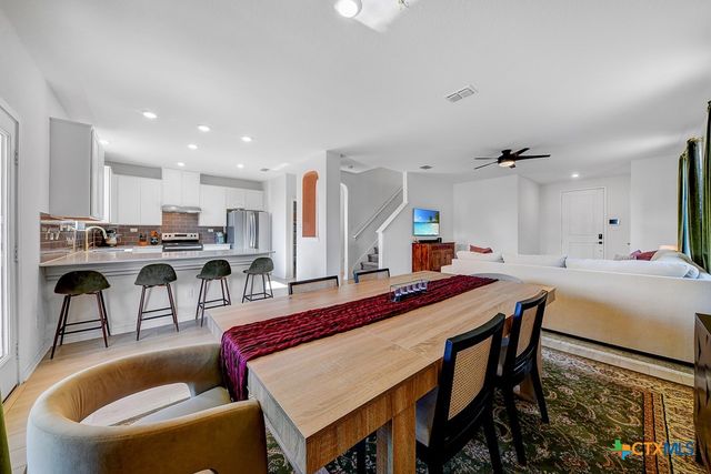 523 Deer Crest Drive, New Braunfels, TX 78130