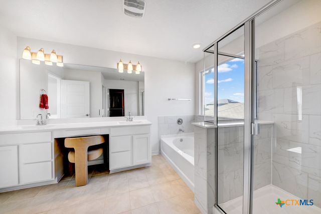 523 Deer Crest Drive, New Braunfels, TX 78130