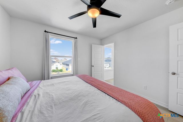 523 Deer Crest Drive, New Braunfels, TX 78130