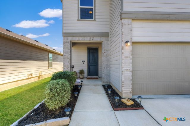 523 Deer Crest Drive, New Braunfels, TX 78130