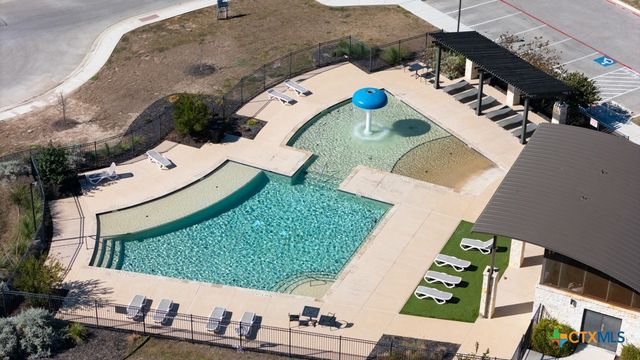 523 Deer Crest Drive, New Braunfels, TX 78130