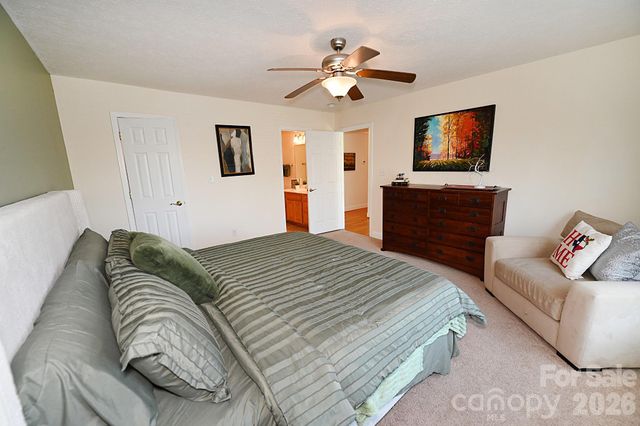 406 5th Avenue NE, Conover, NC 28613