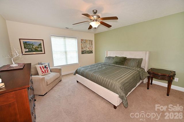 406 5th Avenue NE, Conover, NC 28613