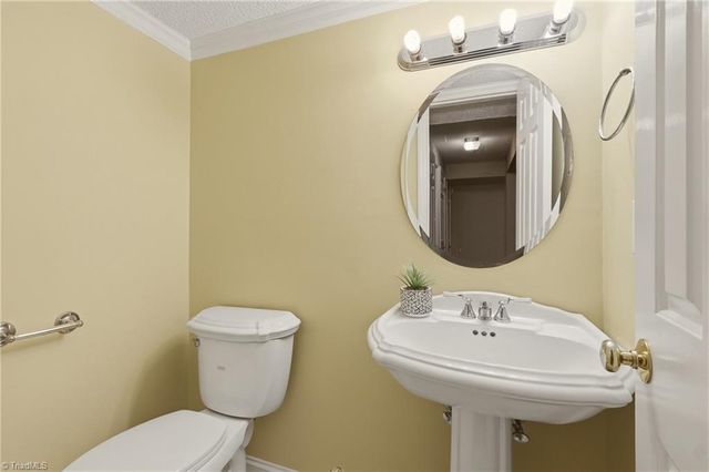 515 Miltwood Drive, Greensboro, NC 27455