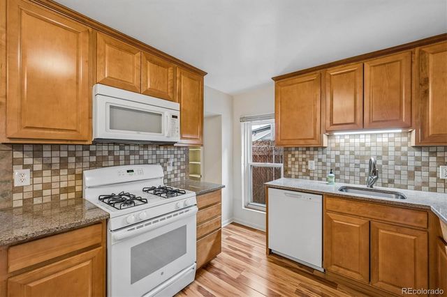 2747 Stout Street, Denver, CO 80205