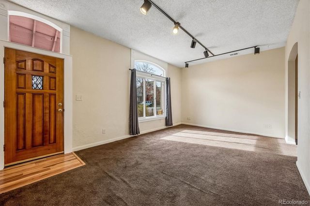 2747 Stout Street, Denver, CO 80205