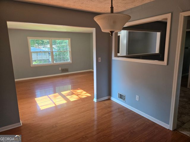 1387 Town Country Drive SE, Atlanta, GA 30316