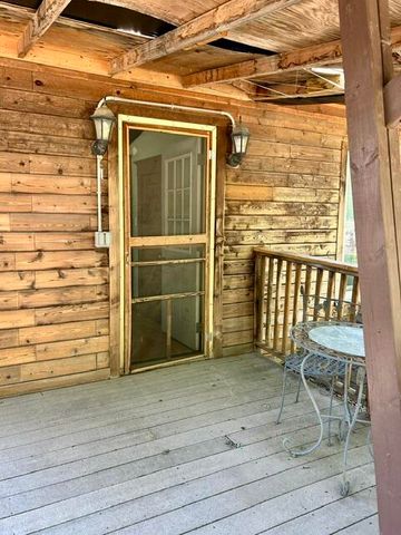341 LINCOLN Avenue, Council Bluffs, IA 51503