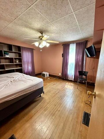 341 LINCOLN Avenue, Council Bluffs, IA 51503