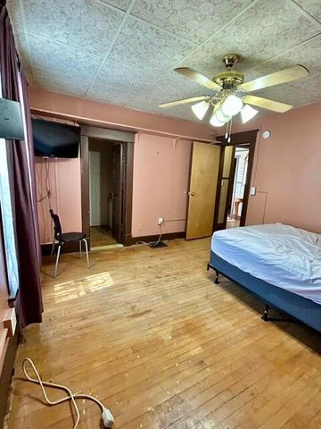 341 LINCOLN Avenue, Council Bluffs, IA 51503