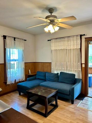 341 LINCOLN Avenue, Council Bluffs, IA 51503