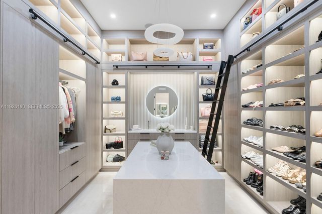 80 NW 129th Ave, Miami, FL 33182