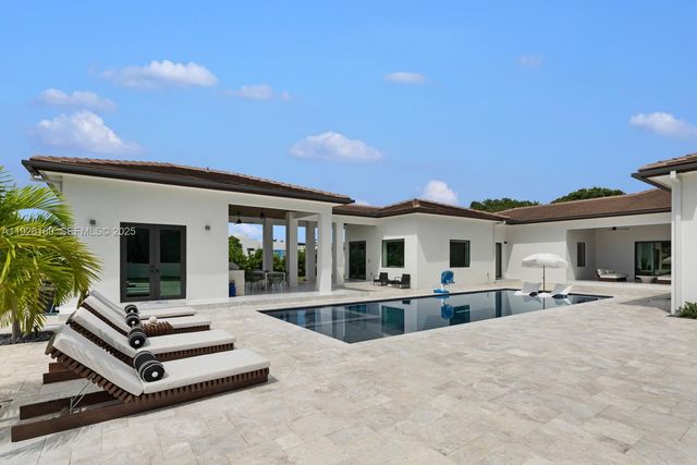 80 NW 129th Ave, Miami, FL 33182