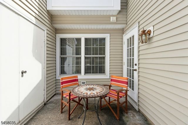 342 Greenbriar-6, Union Twp., NJ 07083