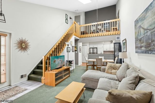 342 Greenbriar-6, Union Twp., NJ 07083
