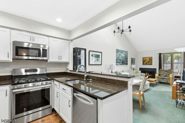 342 Greenbriar-6, Union Twp., NJ 07083