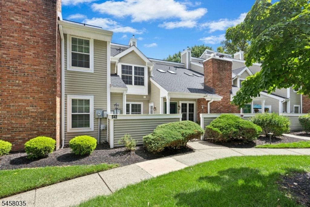 342 Greenbriar-6, Union Twp., NJ 07083
