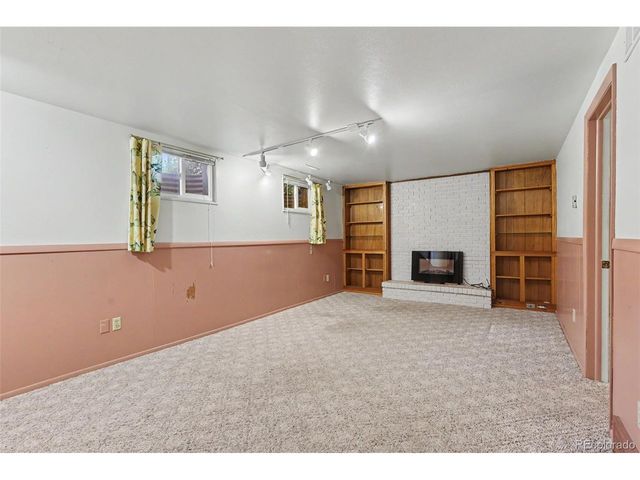 1011 N Chelton Rd, Colorado Springs, CO 80909