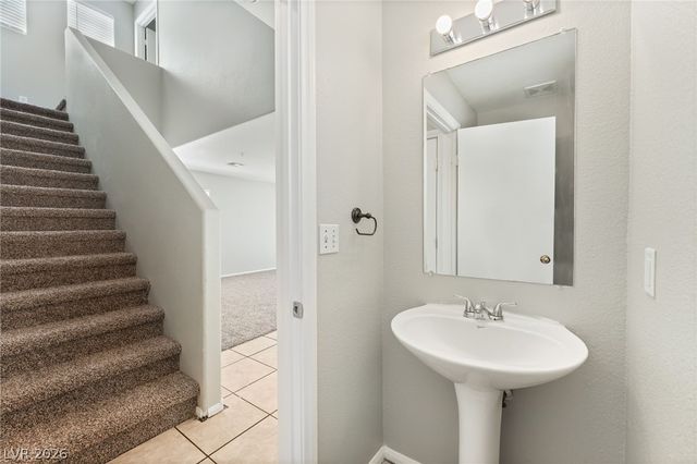 3203 Sunrise Cove Avenue, North Las Vegas, NV 89031