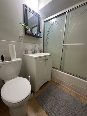 131 Park Dr G1, Boston, MA 02215