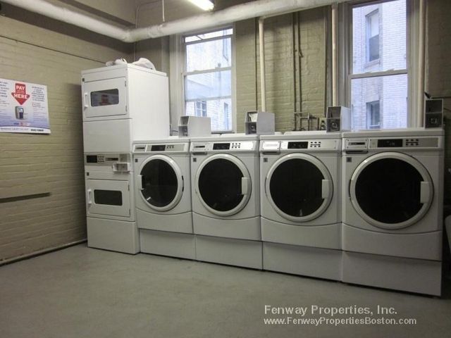 131 Park Dr G1, Boston, MA 02215