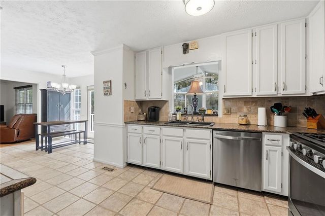 4758 Shallow Ridge Road NE, Kennesaw, GA 30144