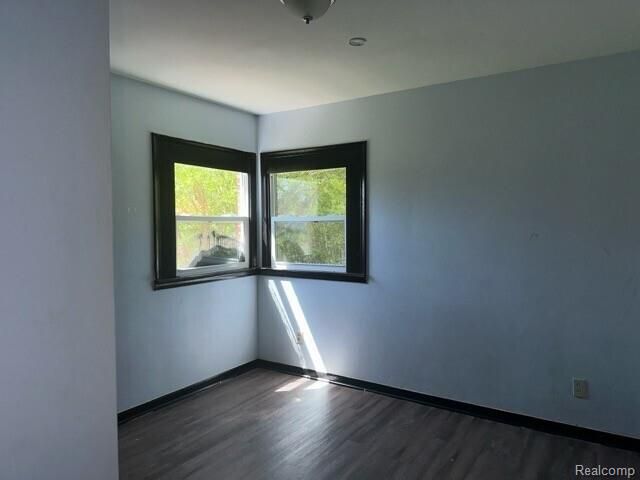 14101 Saratoga Street, Detroit, MI 48205