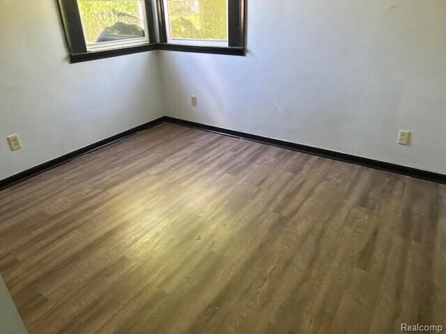 14101 Saratoga Street, Detroit, MI 48205