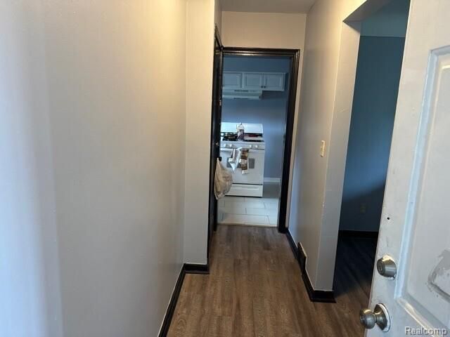 14101 Saratoga Street, Detroit, MI 48205