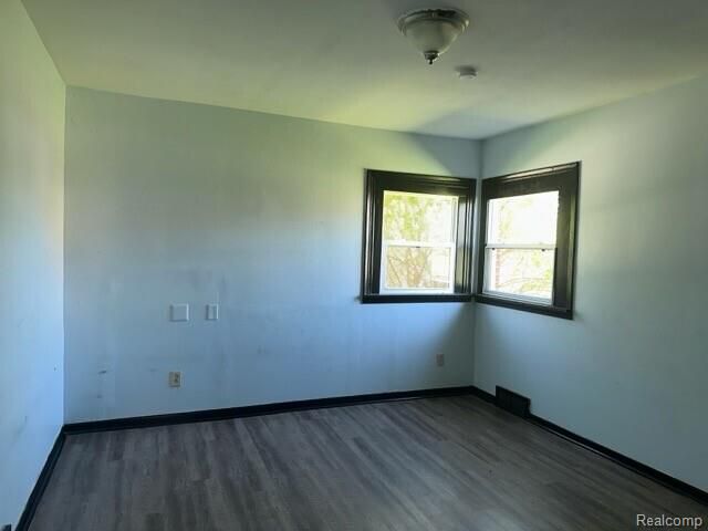 14101 Saratoga Street, Detroit, MI 48205