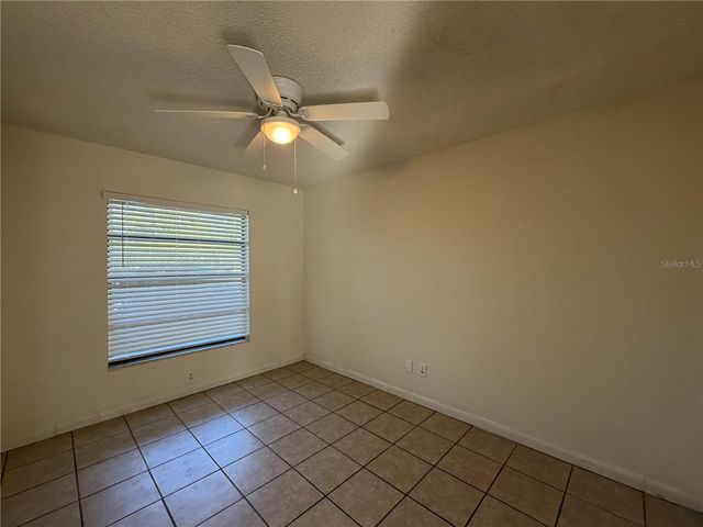 2117 CITRUS BOULEVARD 5, Leesburg, FL 34748