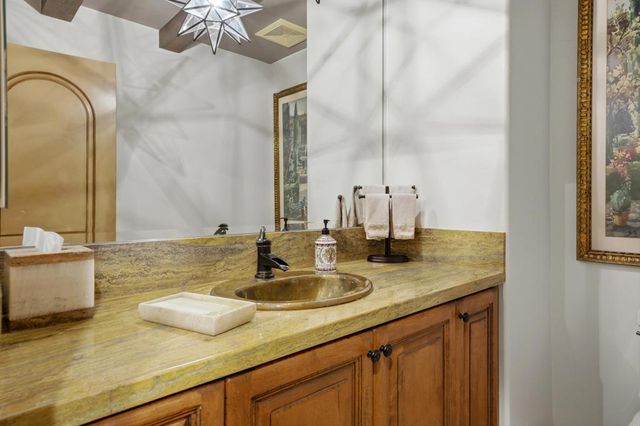 55495 Medallist Drive, La Quinta, CA 92253