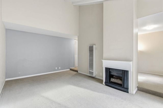 2562 2562 Walnut Blvd 68, Walnut Creek, CA 94596