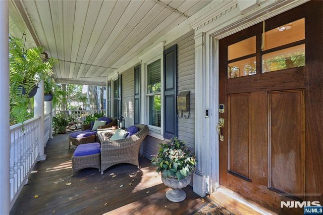 526 Oradell Avenue, Oradell, NJ 07649